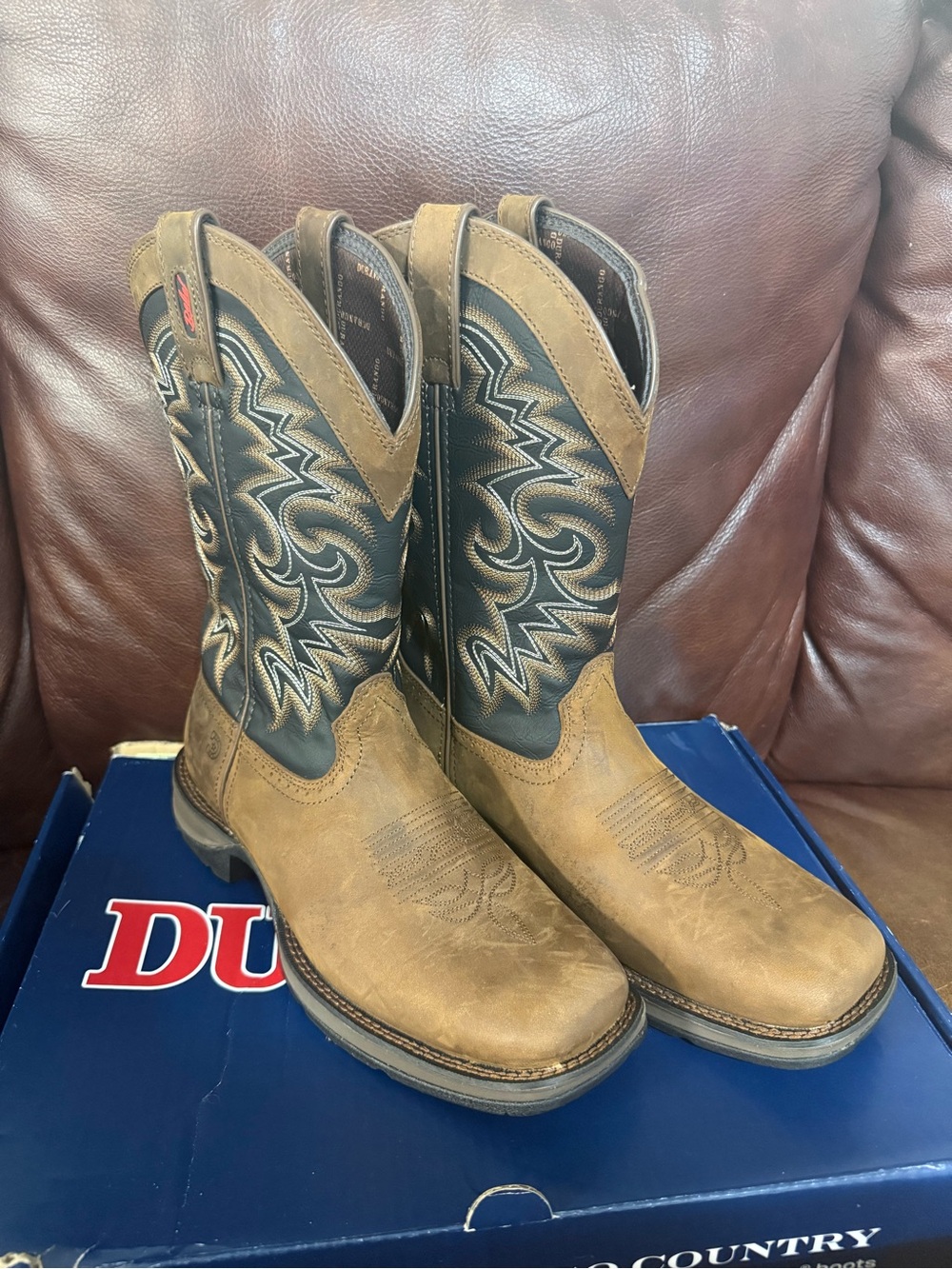 Rebel by Durango Brown and Black Western Cowboy Work Boots Brand New Size 10 M